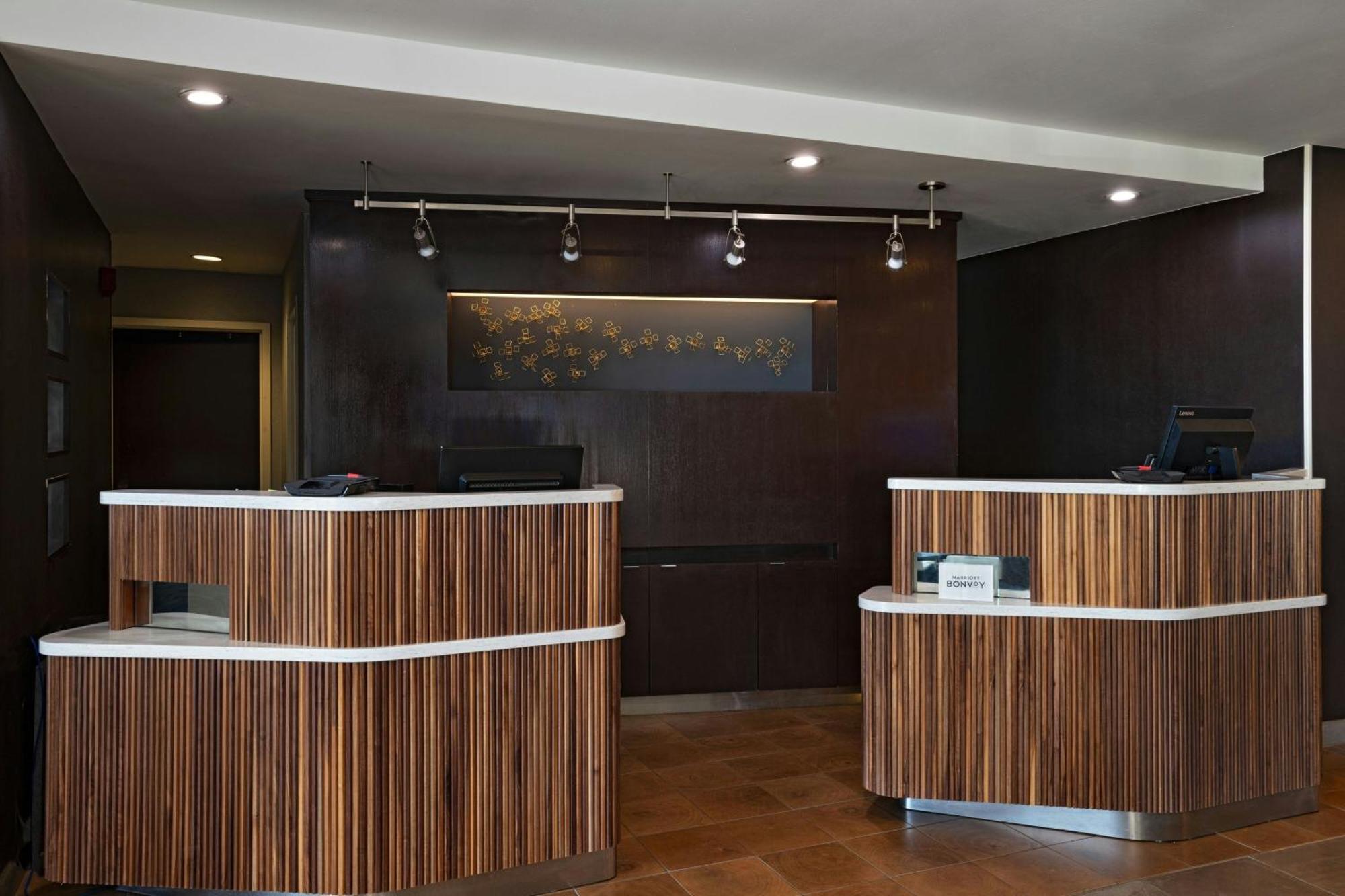 Courtyard Laredo Hotel Luaran gambar