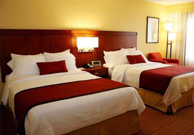 Courtyard Laredo Hotel Luaran gambar