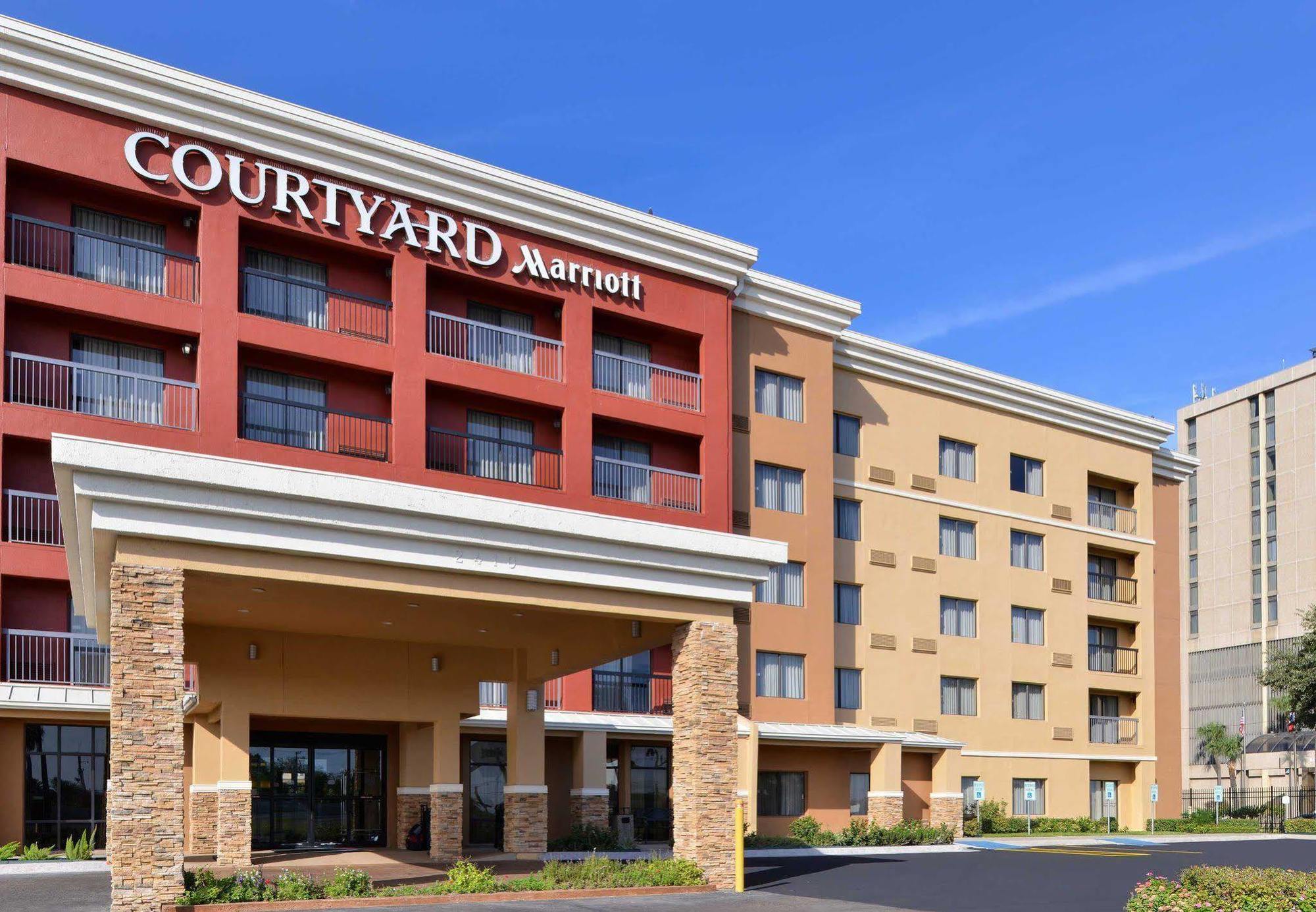 Courtyard Laredo Hotel Luaran gambar