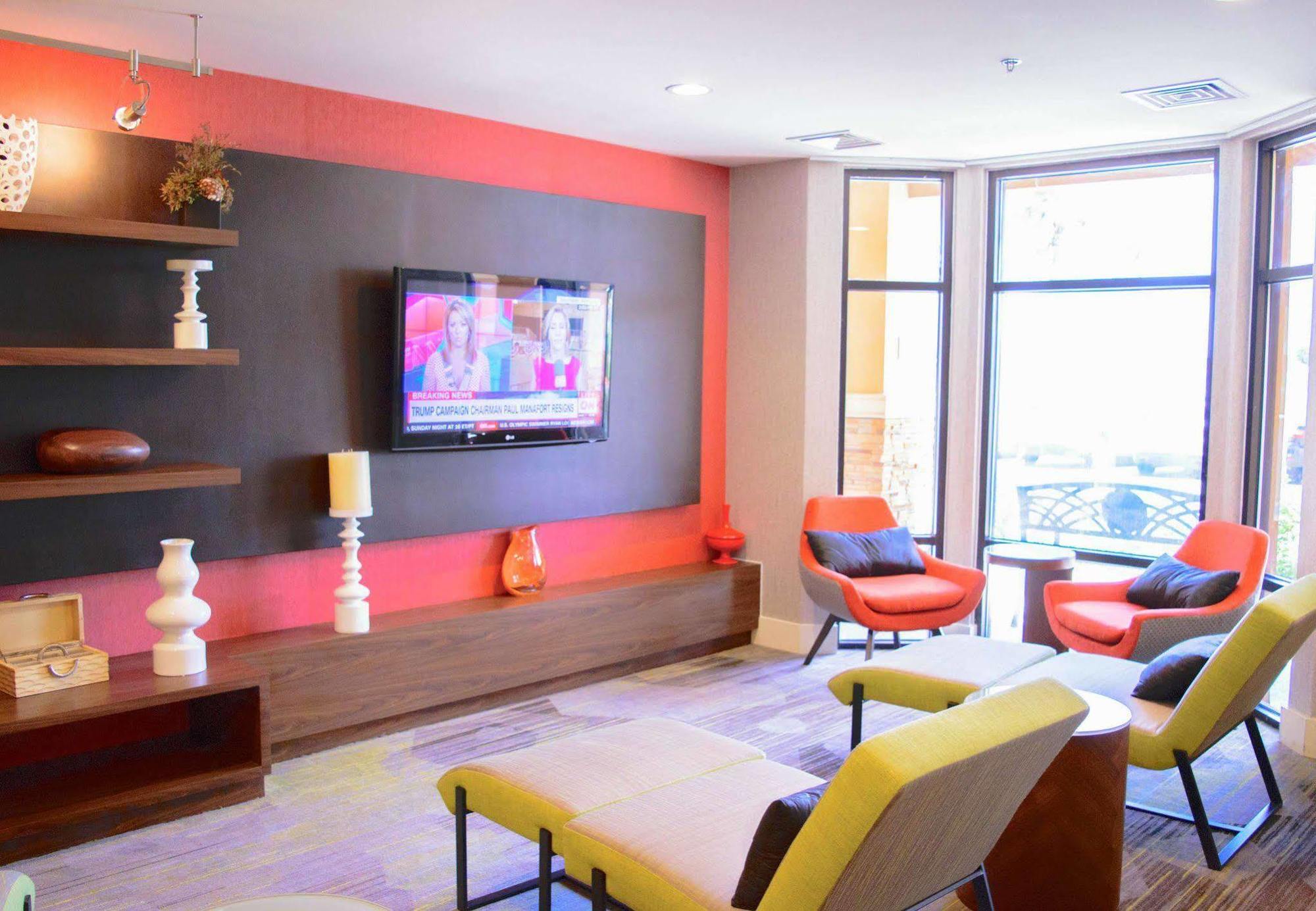 Courtyard Laredo Hotel Luaran gambar